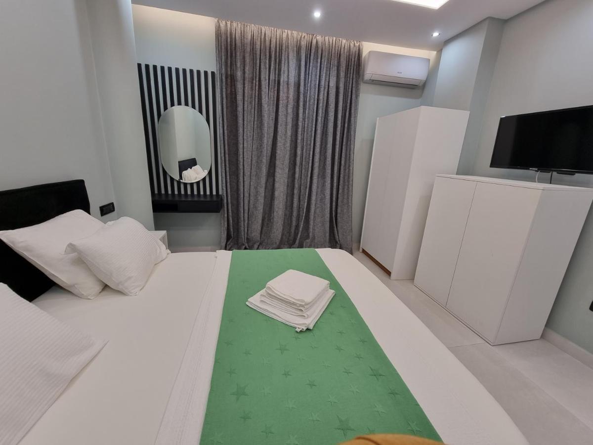Vacation Home Near The Sea Durres Bagian luar foto